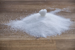В России сахар подешевел впервые с марта 2021 года