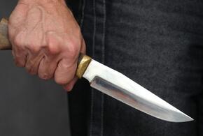 На Кубани мужчина пришел в гости и получил нож в живот