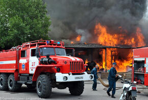 В Анапе из-за пожара эвакуировали жильцов  трехэтажки