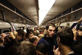 В транспорте Краснодара неизвестные мужчины трутся о пассажирок