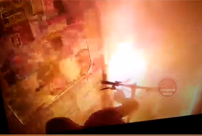 В Краснодаре момент возгорания электросамоката в лифте попал на камеры