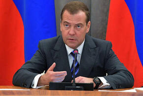 Медведев заявил, что в третьей мировой войне весь мир будет стерт в труху