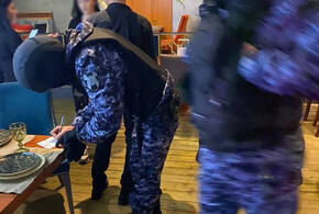 В одном из ресторанов Краснодара лицом в пол уложили поклонников укронацизма 