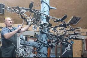 Кузнец из Туапсе создает трехметровую стелу «Журавли» в память о героях СВО