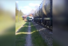 В Брянской области поезд сошел с рельсов из-за взрыва на путях