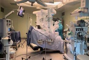 На Кубани впервые в России протезировали печеночную артерию с помощью робота-хирурга