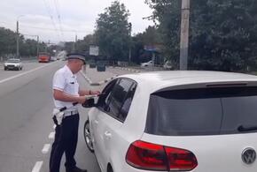 В Новороссийске остановили женщину за не пристегнутый ремень в машине и нашли у нее наркотики