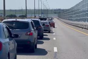 На въезде на Крымский мост увеличили пункты досмотра из-за пробки