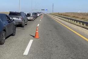 Пробки на подъезде к Крымскому мосту со стороны Кубани вновь появились