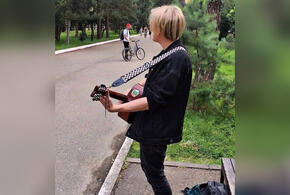 В Горячем Ключе подросток-гитарист откусил ухо мужчине, мешающему играть