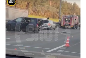 Певица Лада Дэнс попала в аварию в Подмосковье