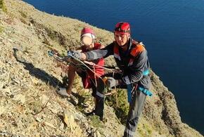 В Анапе спасатели два часа снимали с горы испуганного туриста