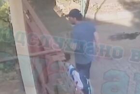 В Анапе задержан мужчина, который пытался зайти в чужой дом за школьницей