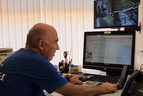 В Сочи спасатели купили ботинки заблудившейся туристке, чтобы спустить ее с горы 