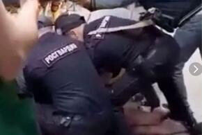 У туристов свои причуды: постоялец бегал по отелю в Сочи в чем мать родила