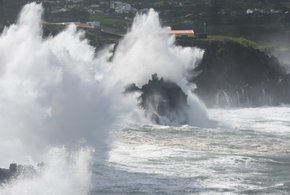 В выходные дни лучше сидеть дома
