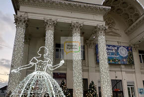 Как украсили Новороссийск к Новому году – фото- и видеоподборка