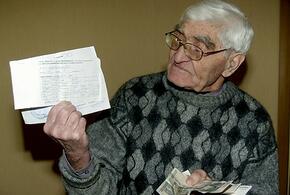 Путин отменил комиссию за оплату коммунальных платежей для всех пенсионеров