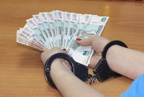 В Новороссийске полицейские задержали подозреваемую в махинациях при продаже стройматериалов