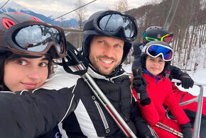 Коллега Зеленского по КВН Александр Ревва поделился семейными фото с отдыха в Сочи