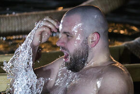 Пьяным и больным: кому нельзя купаться на Крещение, рассказала краснодарский врач