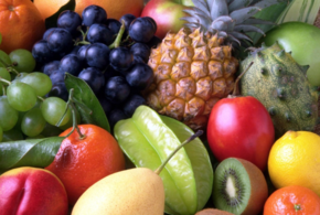 Кому нельзя есть фрукты и почему, рассказали гастроэнтерологи