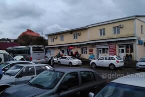 Нет туалетов: пассажиры автобуса Краснодар-Геленджик терпели нужду долгие часы