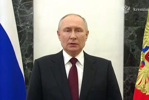 Россияне сегодня отмечают День защитника Отечества