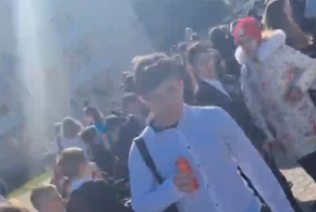 Власти просят сохранят спокойствие