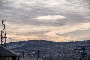 В небе Новороссийска образовалась дыра