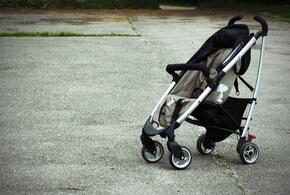 В Сочи чужую детскую коляску «угнал» 42-летний приезжий