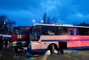 Автобус с детьми с Кубани столкнулся с машиной МЧС в Пятигорске