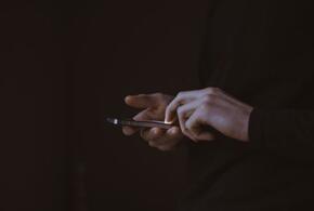 Как телефонные мошенники подделывают голоса наших родственников, рассказала полиция Кубани