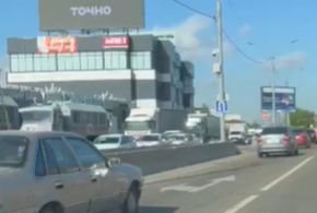 Краснодарцы все еще страдают от пробок на Восточном Обходе
