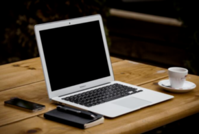 Горел строящийся ЖК «Фонтаны», а из детской больницы экстренно эвакуировали людей: ТОП-5 за 18 апреля