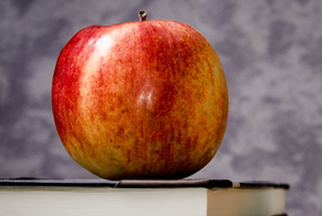 Этот фрукт может навредить организму, особенно ослабленному