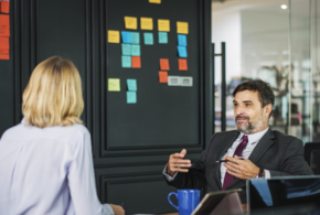 Как расположить к себе собеседника с первых минут