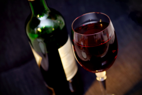 Руководителей и главбуха винной  компании на Кубани по производству вина осудили