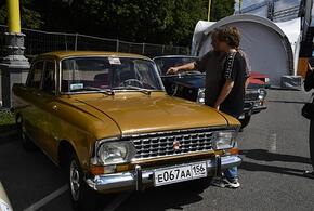 У жителя Краснодара из двора дома украли 35-летний «Москвич»