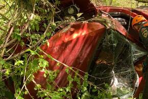 Сочи машина несколько раз перевернулась и упала в обрыв