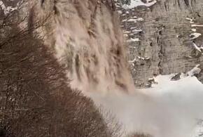 В Сочи сошла лавина 