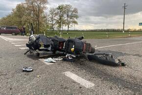 На Кубани в результате ДТП скончался пассажир мотоцикла