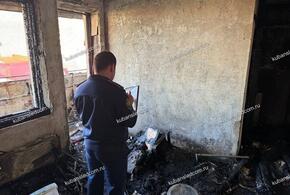 При пожаре в Краснодаре погиб 49-летний мужчина, СК начал проверку