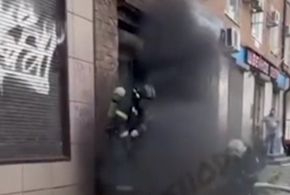 Салон красоты горел сегодня в Краснодаре