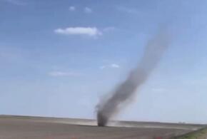 Смерч в поле напугал жителей Красноармейского района Кубани 