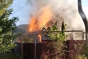 В Сочи почти дотла выгорел частный дом