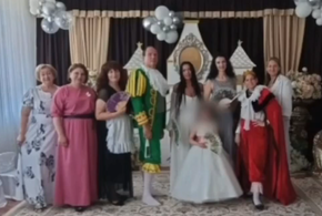 На Кубани из-за конфликта родителей и заведующей в детском саду прошел выпускной только для одного ребенка