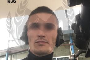 Появились подробности личной жизни курьера, пытавшегося отравить 77 летчиков в Армавире