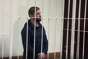 Блогер-сыроед, новорожденный ребенок которого умер от сыроедения, обвиняет во всем его мать