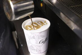 Авиарейсы на Бали не удается запустить, в Иране на выборах победил реформатор